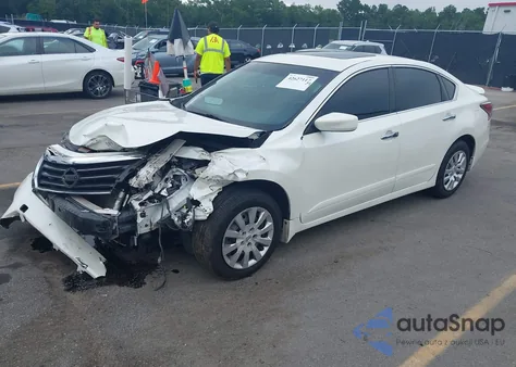 2015 Nissan Altima 2.5/S/Sv/Sl из США, поврежденный, VIN 1N4AL3APXFC112665